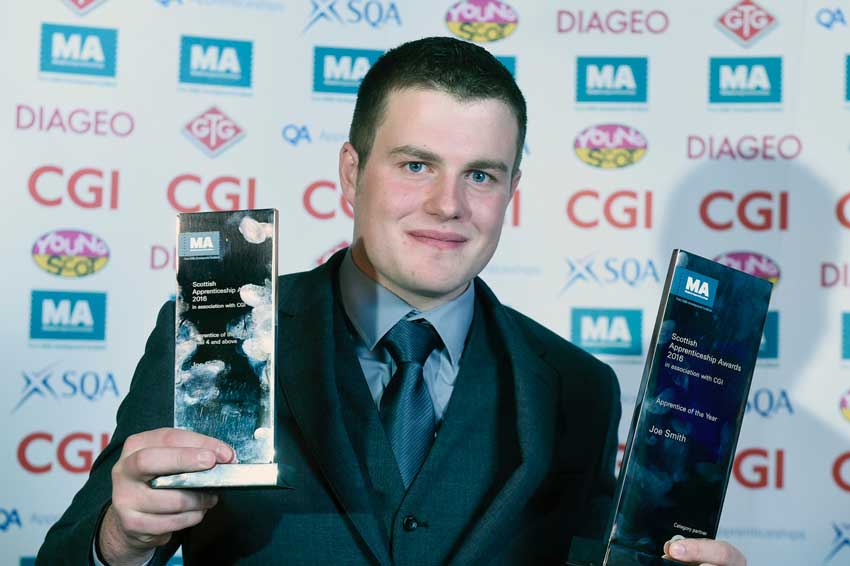 Joe Smith winning Apprentice of the Year 2016.