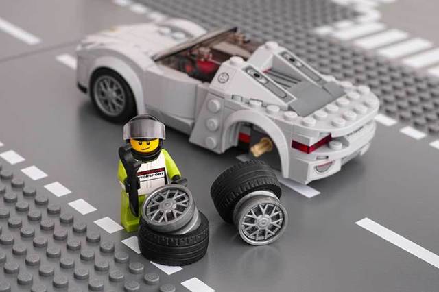lego renault clio